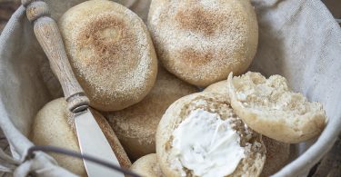 English muffins au levain